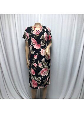 212 Collection Dress Womens Medium Black Pink Floral Stretchy Empire Waist NEW